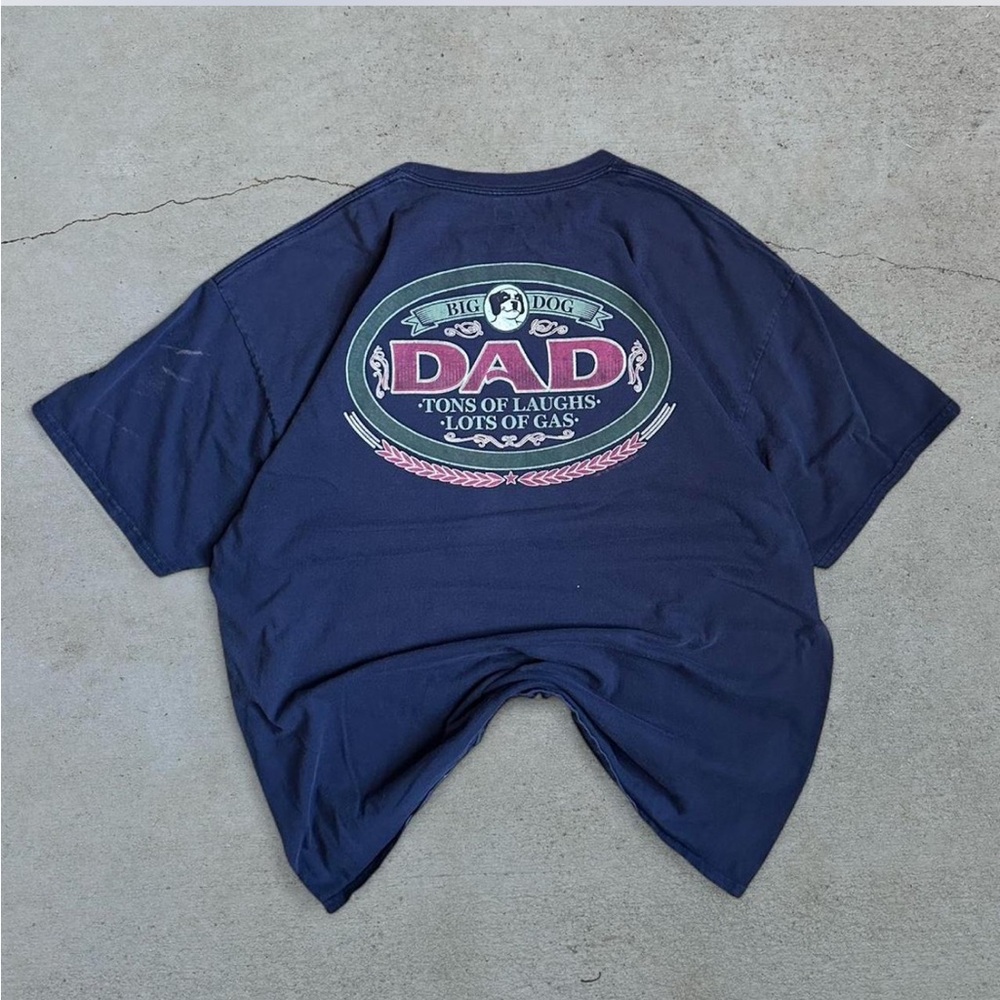 Hanes 2000’s Big Dogs T-shirt with a big back graphic